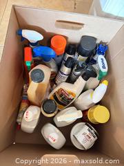MaxSold Auction: Cleaning Products  - Toronto (Ontario, Canada) SELLER MANAGED Downsizing Online Auction - Joicey Boulevard