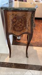 MaxSold Auction:  Console Table  - Toronto (Ontario, Canada) SELLER MANAGED Downsizing Online Auction - Joicey Blvd 