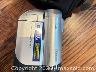 MaxSold Auction:  Digital Camera - Toronto (Ontario, Canada) SELLER MANAGED Downsizing Online Auction - Joicey Blvd 