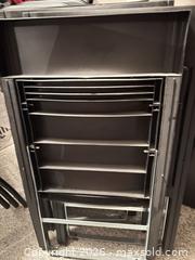 MaxSold Auction: Folding Chairs  - Toronto (Ontario, Canada) SELLER MANAGED Downsizing Online Auction - Joicey Boulevard