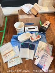 MaxSold Auction: Hand Towels and Decor  - Toronto (Ontario, Canada) SELLER MANAGED Downsizing Online Auction - Joicey Boulevard