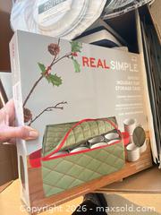 MaxSold Auction: Real Simple Quilted Kitchen Storage  - Toronto (Ontario, Canada) SELLER MANAGED Downsizing Online Auction - Joicey Blvd 