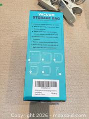 MaxSold Auction: Storage and Ziplock Bags - Toronto (Ontario, Canada) SELLER MANAGED Downsizing Online Auction - Joicey Boulevard