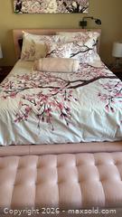 MaxSold Auction: White and Pink Floral Cotton Full/Double Bedding Set. - Toronto (Ontario, Canada) SELLER MANAGED Downsizing Online Auction - Joicey Boulevard
