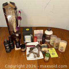 MaxSold Auction: Saje Scented Product Lot - Richmond (British Columbia, Canada) SELLER MANAGED Moving Online Auction - Gollner Avenue (CONDO)
