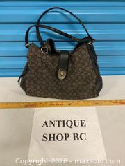 MaxSold Auction: Coach Signature Canvas & Leather Shoulder Bag Purse - Vancouver (British Columbia, Canada) SELLER MANAGED Reseller Online Auction - East 7th Avenue (STORAGE)