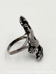 MaxSold Auction: 925 Sterling Silver Dragon Ring Size 10 - Esquimalt (British Columbia, Canada) PARTNER MANAGED Reseller Online Auction -  Lampson Street