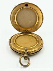 MaxSold Auction: Gold Locket  - Esquimalt (British Columbia, Canada) PARTNER MANAGED Reseller Online Auction -  Lampson Street