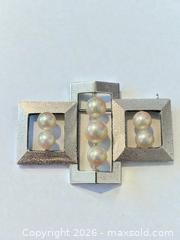 MaxSold Auction: Mid-Century Japanese Silver Pearl Brooch - Esquimalt (British Columbia, Canada) PARTNER MANAGED Reseller Online Auction -  Lampson Street