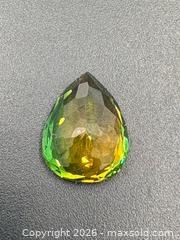 MaxSold Auction: Pearl Cut Bi-Colour Tourmaline Gemstone 11.6 Carats - Esquimalt (British Columbia, Canada) PARTNER MANAGED Reseller Online Auction -  Lampson Street