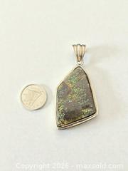 MaxSold Auction: Sterling Silver Ammolite Pendant - Esquimalt (British Columbia, Canada) PARTNER MANAGED Reseller Online Auction -  Lampson Street