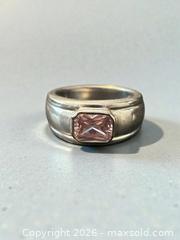 MaxSold Auction: Sterling Silver Pink Stone Ring Size 7 - Esquimalt (British Columbia, Canada) PARTNER MANAGED Reseller Online Auction -  Lampson Street