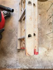 MaxSold Auction: Extension Ladder A - Allentown (Pennsylvania, USA) PARTNER MANAGED Downsizing Online Auction - North Berks Street