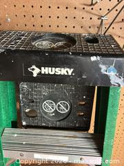 MaxSold Auction: Ladder B - Allentown (Pennsylvania, USA) PARTNER MANAGED Downsizing Online Auction - North Berks Street