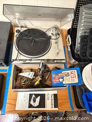 MaxSold Auction: Technics Turntable B - Allentown (Pennsylvania, USA) PARTNER MANAGED Downsizing Online Auction - North Berks Street