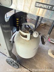 MaxSold Auction: Weber BBQ Grill A - Allentown (Pennsylvania, USA) PARTNER MANAGED Downsizing Online Auction - North Berks Street