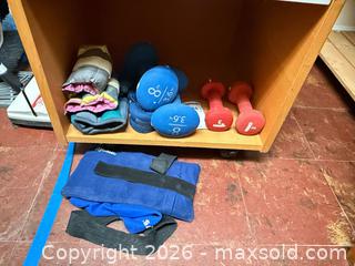 MaxSold Auction: Weights B - Allentown (Pennsylvania, USA) PARTNER MANAGED Downsizing Online Auction - North Berks Street