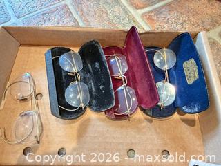 MaxSold Auction: Antique Eye Glasses A - Bally (Pennsylvania, USA) PARTNER MANAGED Downsizing Online Auction - Cherry Street