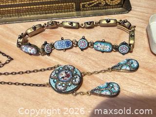 MaxSold Auction: Antique Jewelry and Stones A - Bally (Pennsylvania, USA) PARTNER MANAGED Downsizing Online Auction - Cherry Street