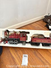 MaxSold Auction: Bachman Engine and Car A - Bally (Pennsylvania, USA) PARTNER MANAGED Downsizing Online Auction - Cherry Street