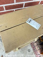 MaxSold Auction: Benches A - Bally (Pennsylvania, USA) PARTNER MANAGED Downsizing Online Auction - Cherry Street