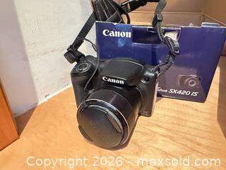 MaxSold Auction: Cameras A - Bally (Pennsylvania, USA) PARTNER MANAGED Downsizing Online Auction - Cherry Street