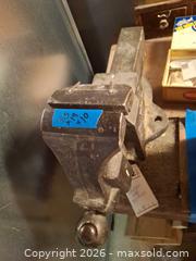 MaxSold Auction: Chas Parker Vise B - Bally (Pennsylvania, USA) PARTNER MANAGED Downsizing Online Auction - Cherry Street