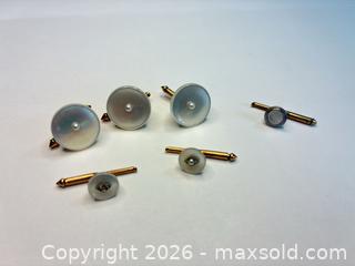 MaxSold Auction: Cuff Links and Shirt Studs A - Bally (Pennsylvania, USA) PARTNER MANAGED Downsizing Online Auction - Cherry Street