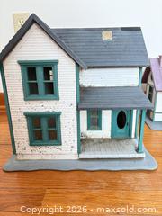 MaxSold Auction: G Scale Train Buildings B - Bally (Pennsylvania, USA) PARTNER MANAGED Downsizing Online Auction - Cherry Street