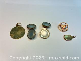 MaxSold Auction: Jewelry A - Bally (Pennsylvania, USA) PARTNER MANAGED Downsizing Online Auction - Cherry Street