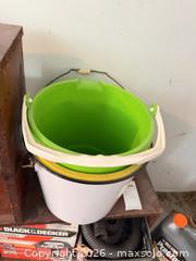 MaxSold Auction: Jump Starter and More A - Bally (Pennsylvania, USA) PARTNER MANAGED Downsizing Online Auction - Cherry Street