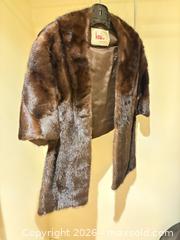 MaxSold Auction: Mink Stole A - Bally (Pennsylvania, USA) PARTNER MANAGED Downsizing Online Auction - Cherry Street
