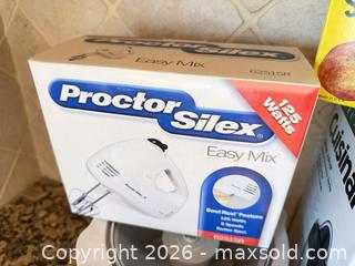 MaxSold Auction: Small Kitchen Appliances B - Bally (Pennsylvania, USA) PARTNER MANAGED Downsizing Online Auction - Cherry Street