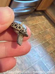 MaxSold Auction: Vintage Jewelry A - Bally (Pennsylvania, USA) PARTNER MANAGED Downsizing Online Auction - Cherry Street