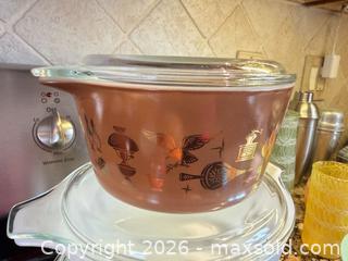 MaxSold Auction: Vintage Pyrex A - Bally (Pennsylvania, USA) PARTNER MANAGED Downsizing Online Auction - Cherry Street