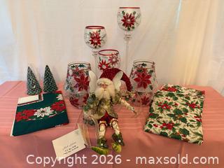 MaxSold Auction: Authentic Mark Roberts Santa & Holiday Poinsettia Décor Bundle  - Roseville (California, USA) PARTNER MANAGED Moving Online Auction - Marie Court #2