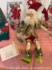 MaxSold Auction: Authentic Mark Roberts Santa & Holiday Poinsettia Décor Bundle  - Roseville (California, USA) PARTNER MANAGED Moving Online Auction - Marie Court #2