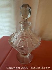 MaxSold Auction: Cut Crystal Cocktail Hour: Decanters + Serving Pieces - Roseville (California, USA) PARTNER MANAGED Moving Online Auction - Marie Court #2