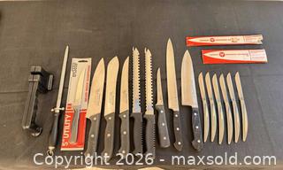 MaxSold Auction: Kitchen Cutlery Bundle  - Roseville (California, USA) PARTNER MANAGED Moving Online Auction - Marie Court #2