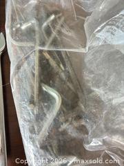 MaxSold Auction: Lot of 6-15 Hand Tools: Wrenches, Screwdrivers, Hex Keys - Plano (Texas, USA) SELLER MANAGED Downsizing Online Auction -  Pin Oak Lane