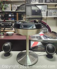 MaxSold Auction: 1970s Electrohome Apollo Space Age Record Player - Toronto (Ontario, Canada) PARTNER MANAGED Reseller Online Auction - Queen Street Wt.