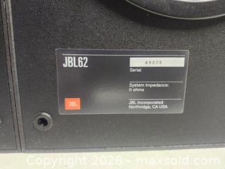 MaxSold Auction: 2x Vintage JBL 62 Bookshelf Speakers lot - Toronto (Ontario, Canada) PARTNER MANAGED Reseller Online Auction - Queen Street West.