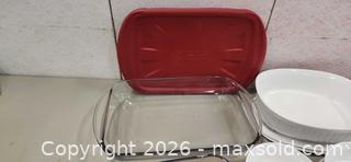 MaxSold Auction: Anchor and Corning Ware Dishes with Lids - Pelham (Ontario, Canada) SELLER MANAGED Reseller Online Auction - Foss Road