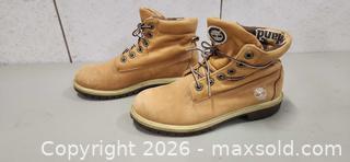 MaxSold Auction: Ladies Tan Timberland Boots, size US 5.5, Fits as 7 - Pelham (Ontario, Canada) SELLER MANAGED Reseller Online Auction - Foss Road