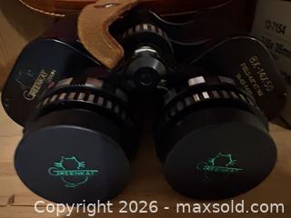 MaxSold Auction: Assorted Binoculars - Bushnell, Greenkat, Sirius, Sportsman - New Westminster (British Columbia, Canada) PARTNER MANAGED Downsizing Online Auction -  Jamieson Court (CONDO)