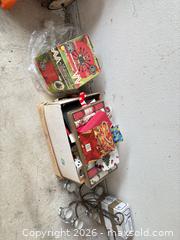 MaxSold Auction: Assorted Christmas Decorations - New Westminster (British Columbia, Canada) PARTNER MANAGED Downsizing Online Auction -  Jamieson Court (CONDO)