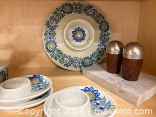 MaxSold Auction: Figgjo Flint Blue Floral Ceramic Dinnerware Set (Mixed Lot) - New Westminster (British Columbia, Canada) PARTNER MANAGED Downsizing Online Auction -  Jamieson Court (CONDO)