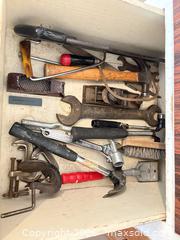MaxSold Auction: Mixed Hand Tools Lot with Saws, Hammers, Wrenches (11-30 pcs) - New Westminster (British Columbia, Canada) PARTNER MANAGED Downsizing Online Auction -  Jamieson Court (CONDO)