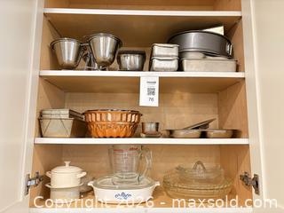 MaxSold Auction: Mixed Kitchen Bakeware & Serveware Lot — Pyrex, Corningware, Metal Pans - New Westminster (British Columbia, Canada) PARTNER MANAGED Downsizing Online Auction -  Jamieson Court (CONDO)