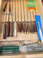 MaxSold Auction: Vintage Flatware & Kitchen Utensils Set, 20–50 Pieces - New Westminster (British Columbia, Canada) PARTNER MANAGED Downsizing Online Auction -  Jamieson Court (CONDO)